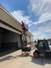 1530s-Work-on-Hanger-Overhang-w-Toolcat