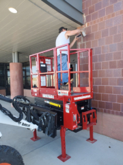 1530s-with-Maintenance-at-Airport-