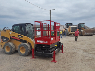 Skid-Lift on Job Site in South Dakota Skid-Lift on Job Site in South Dakota